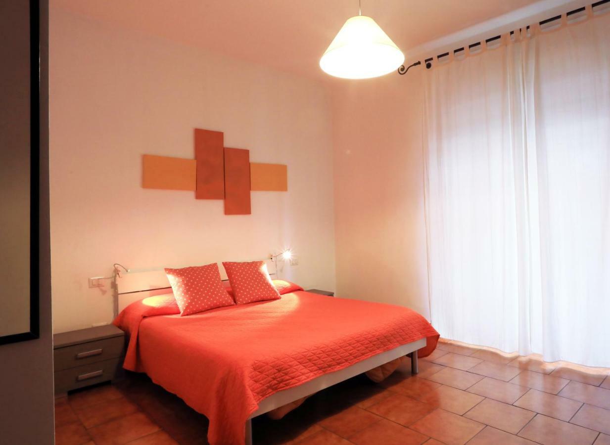 Primo Piano Guesthouse - Bari Policlinico Exterior photo