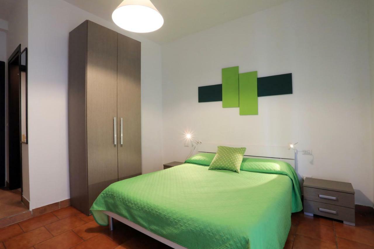 Primo Piano Guesthouse - Bari Policlinico Exterior photo